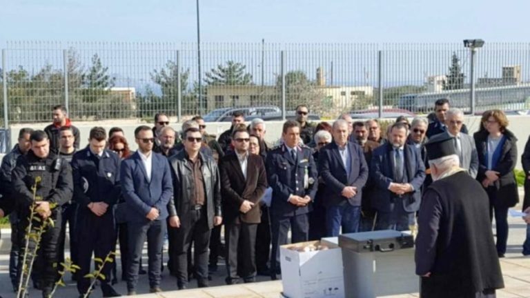 Τελετή για τους πεσόντες αστυνομικούς
