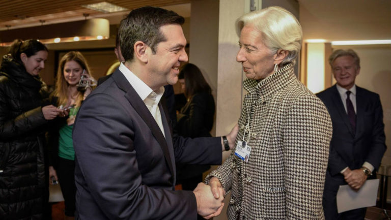 Τηλεφωνική επικοινωνία Τσίπρα-Λαγκάρντ πριν από τη συνάντησή της με τη Μέρκελ