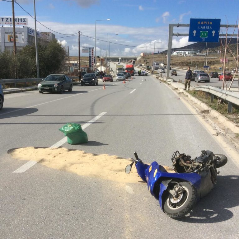 Βόλος: Νεκρός 65χρονος δικυκλιστής σε τροχαίο στην οδό Λαρίσης