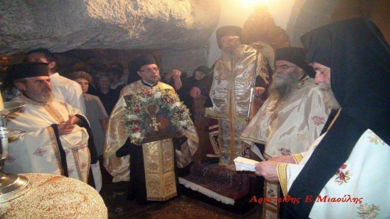 Συγκλονισμένη η Πάτμος από τη δολοφονία του Αρχιμανδρίτη