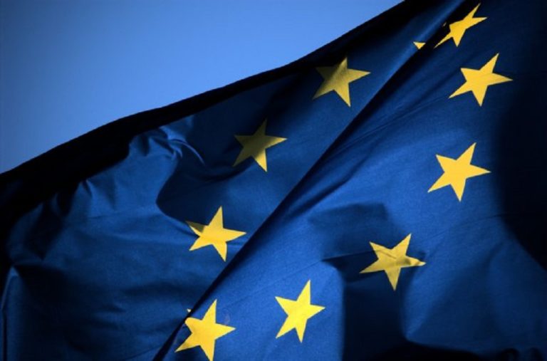 Με κυρώσεις προειδοποιεί η ΕΕ την Ιταλία αν δεν πάρει μέτρα για το έλλειμμα