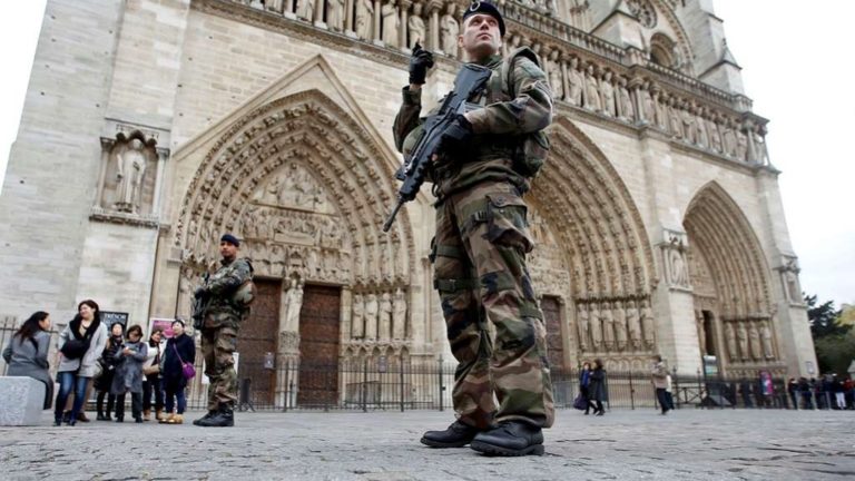 Γαλλία: Συνελήφθησαν 4 ύποπτοι για προετοιμασία επίθεσης