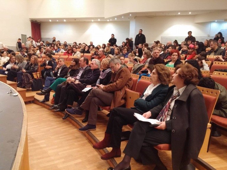 Είπαν “όχι στη βία στα σχολεία” μαθητές της Θεσσαλίας