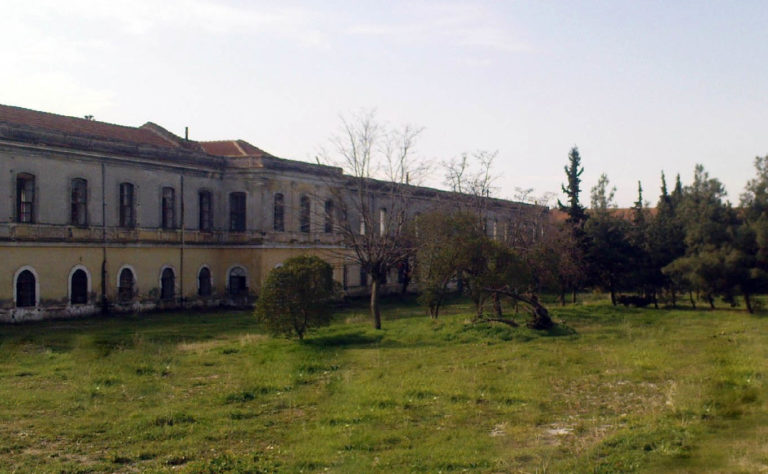 Κλείνει η συμφωνία για παραχώρηση του πρώην στρατοπέδου Π. Μελά;