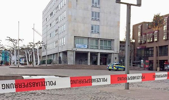 Γερμανία: Εκκενώθηκε το δημαρχείο της Γκάγκεναου μετά από απειλή για βόμβα