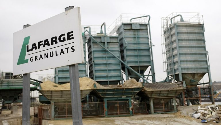 «Έχουμε το τσιμέντο βάλτε το τείχος» λέει η LafargeHolcim στον Τραμπ