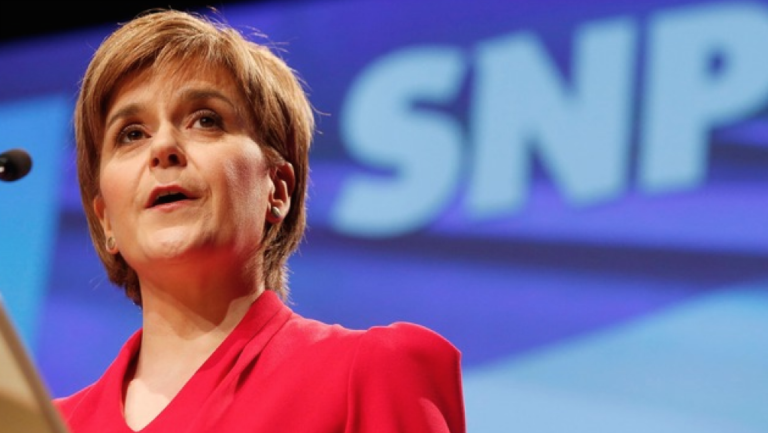 Σχέδιο για δεύτερο δημοψήφισμα ανεξαρτησίας προωθεί η πρωθυπουργός της Σκωτίας – Απορρίπτει το Λονδίνο