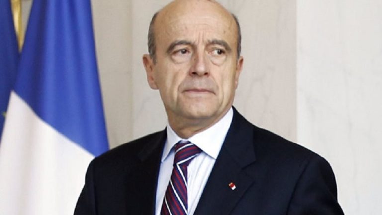 Γαλλία: Δεν θα είναι υποψήφιος ο Αλέν Ζιπέ στις προεδρικές εκλογές