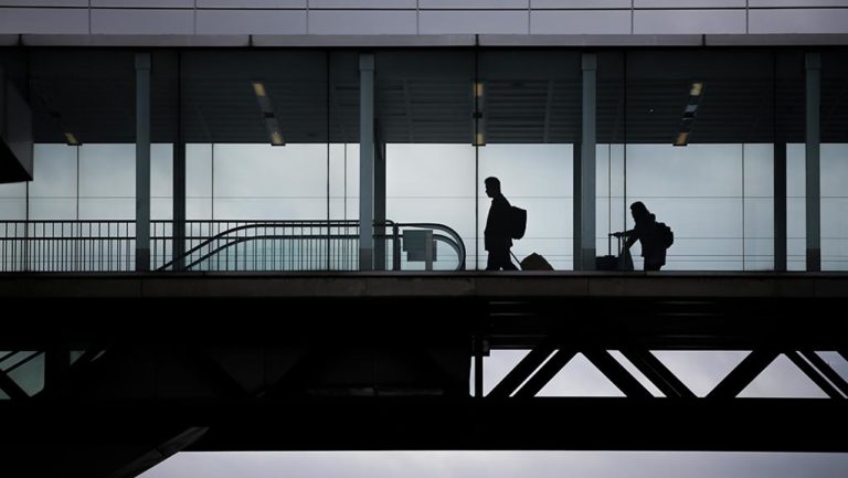 Γαλλία – Ορλί: Έρευνα για τα κίνητρα του δράστη (video)