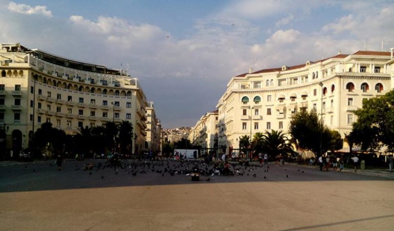 Εργασίες συντήρησης σε πλατείες, πεζοδρόμους και αθλητικούς χώρους σχεδιάζονται από το Δ.Θεσσαλονίκης