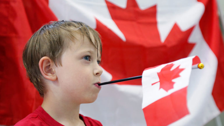 Βασικό εισόδημα για όλους δοκιμάζει ο Καναδάς