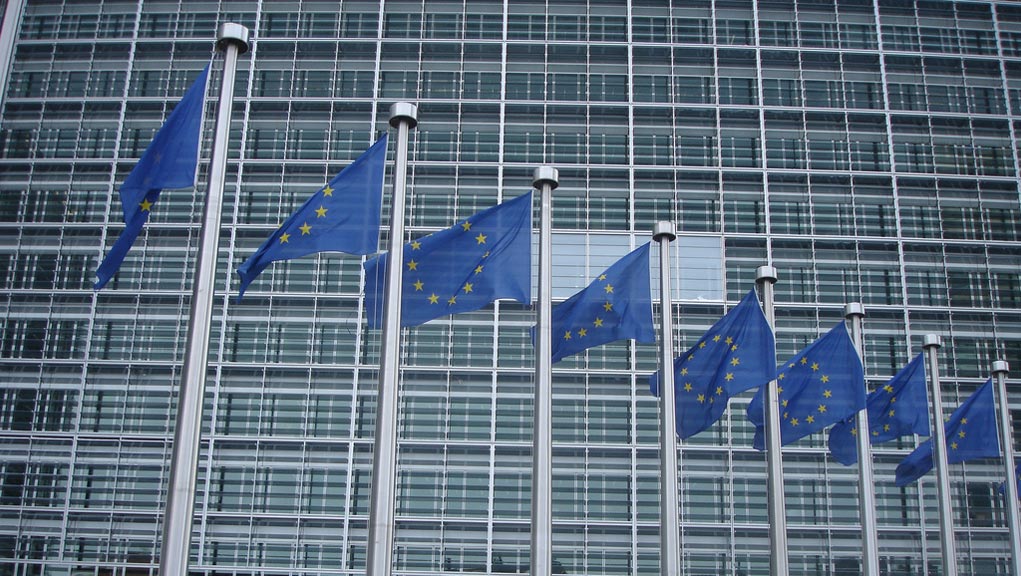 ΕΕ:Ικανοποίηση για την ψήφιση των προαπαιτουμένων της γ΄ αξιολόγησης