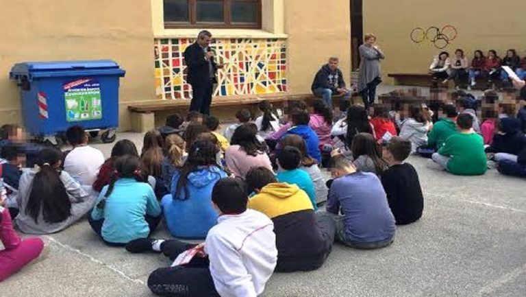 Ενημέρωση για την ανακύκλωση σε σχολεία