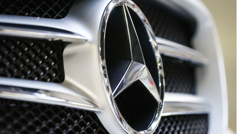H Daimler ανακαλεί 238.000 πετρελαιοκίνητα οχήματα στη Γερμανία