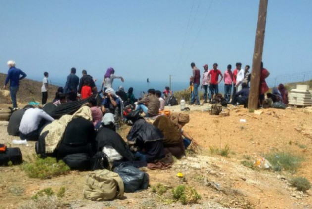 Χανιά: Αναχώρησαν  από το λιμάνι της Σούδας οι μετανάστες που είχε αποβιβάσει σκάφος σε παραλία του Ακρωτηρίου