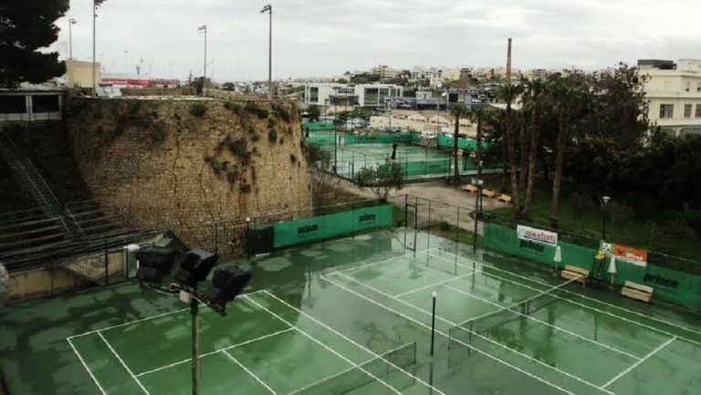 Στερέωση των Ενετικών τειχών