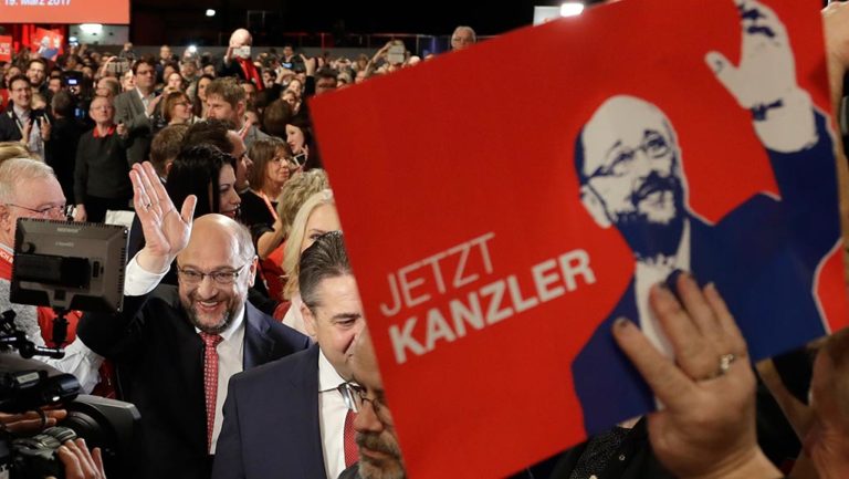 Ο Σουλτς νέος ηγέτης του SPD – Φρενίτιδα στα social media (video)