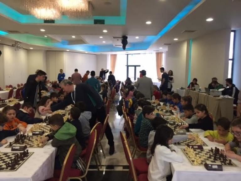 Σέρρες: Επιτυχημένοι σχολικοί αγώνες σκάκι