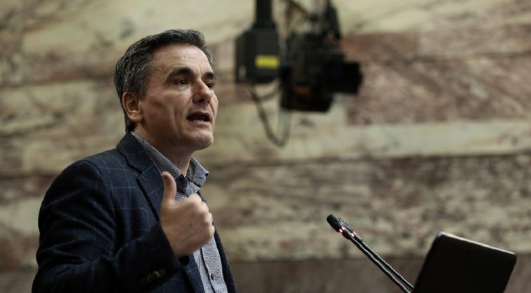 Η αξιολόγηση θα κλείσει πολύ γρήγορα, διαβεβαιώνει ο Ευκλ. Τσακαλώτος