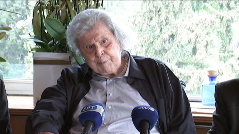 «Μονόλογοι στο λυκαυγές» του Μίκη Θεοδωράκη (όλη η παρουσίαση σε video)