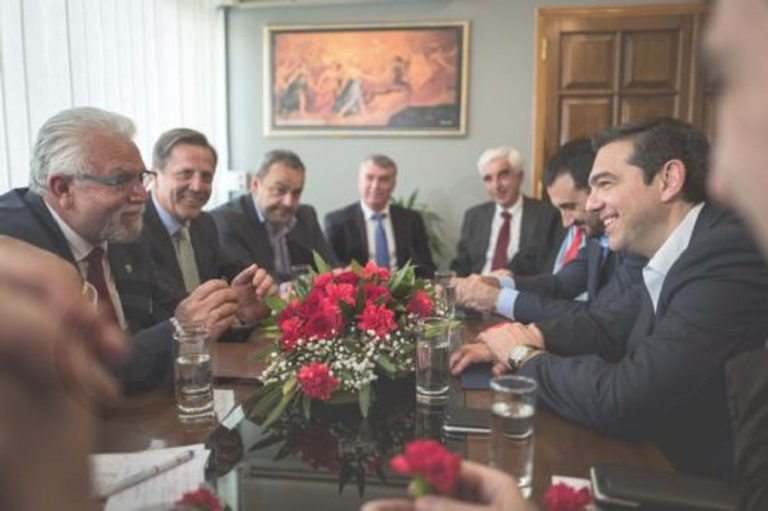 Αλ. Τσίπρας: Παραγωγική ανασυγκρότηση μέσα από τον πρωτογενή τομέα