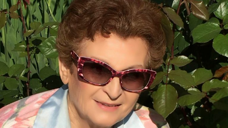 “Γαμήλιος Εσπερινός”: γράφει η Φρίντα Μήτσιου