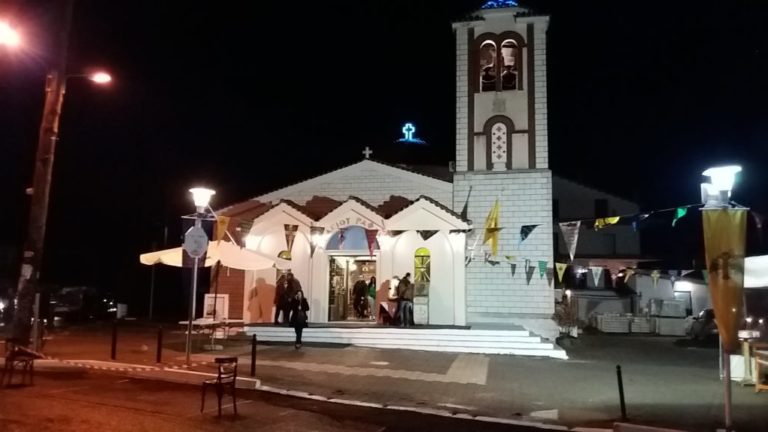 Γλέντι στην Πλατεία Μπασιάκου Τρίπολης