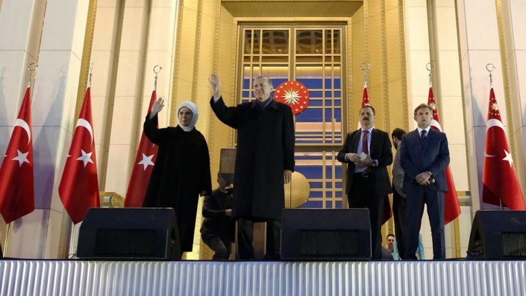 Ερντογάν: Η ΕΕ πρέπει να εκπληρώσει τις υποχρεώσεις της