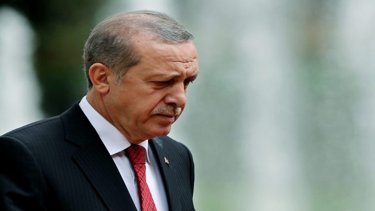 Απειλές για αποχώρηση από τις ενταξιακές διαπραγματεύσεις