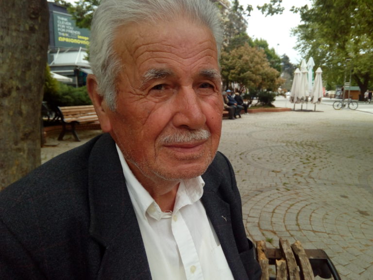 Κομοτηνή: Ένας καπνοκαλλιεργητής από τα παλιά
