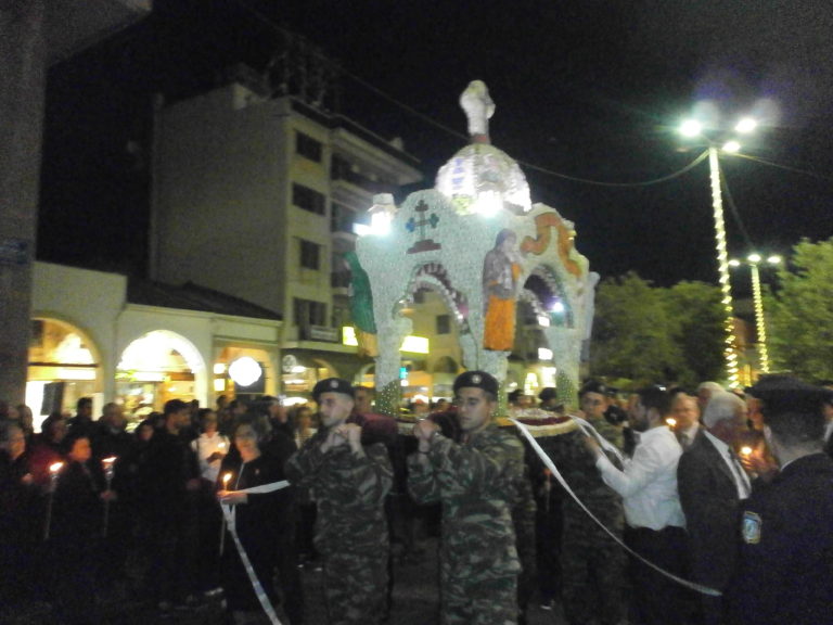 Περιφορά Επιταφίων στην ατμοσφαιρική Τρίπολη