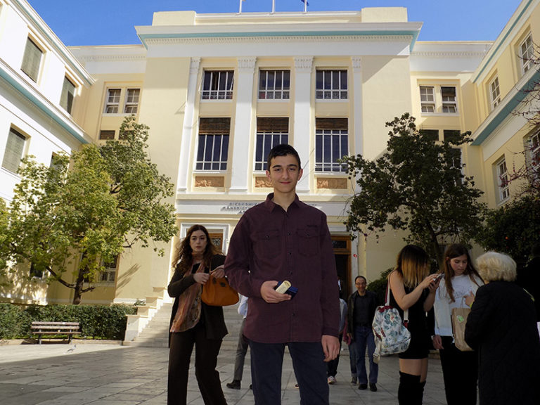 Πύργος:Μυαλό «ξυράφι»