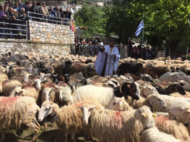 Αναβίωσαν έθιμα ανήμερα του Αγίου Γεωργίου