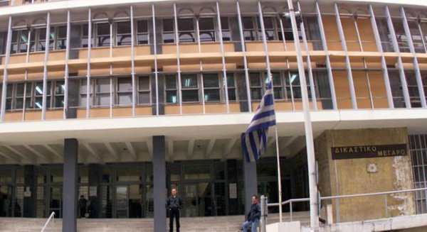 Συγκέντρωση συμπαράστασης εργαζομένων ΟΤΑ στα δικαστήρια