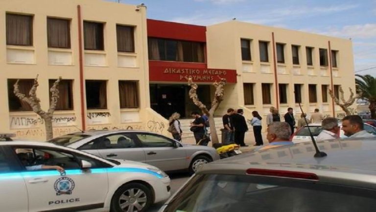 Παραδόθηκε ο δράστης του φονικού