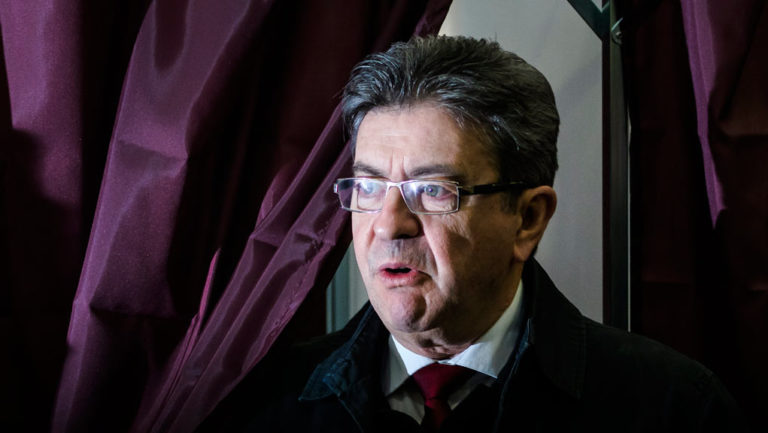 “Παρών” στις βουλευτικές εκλογές του Ιουνίου δηλώνει ο Μελανσόν