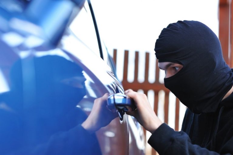 Στη Λαμία βρέθηκε κλεμμένο αυτοκίνητο Βολιώτισσας