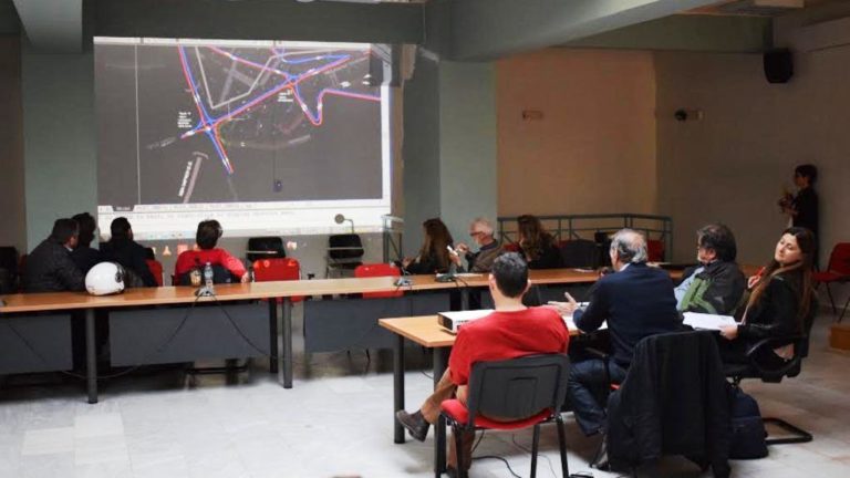 Μονοδρομήσεις στον Άγιο Νικόλαο