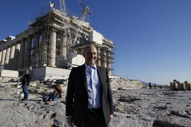 Μοσκοβισί: Ο Τσίπρας έχει πάρει πάνω από 200 μέτρα από το καλοκαίρι του 2015