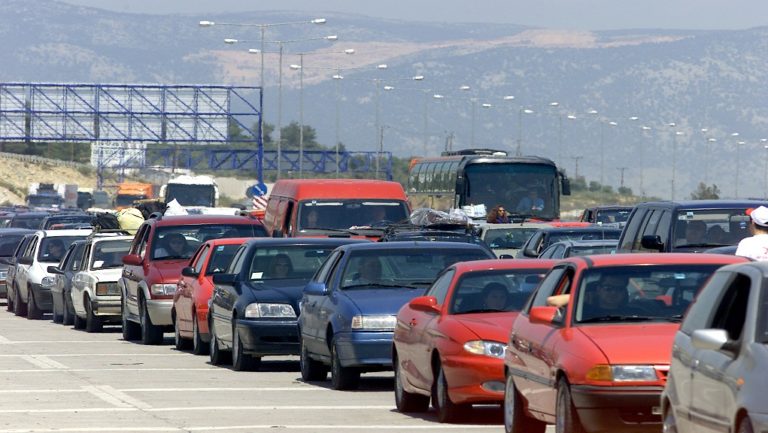 Στους δρόμους η Τροχαία για την έξοδο του Πάσχα