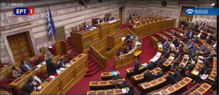 Αντιπαράθεση Πολάκη-Γεωργιάδη για την Εξεταστική στην Yγεία (video)
