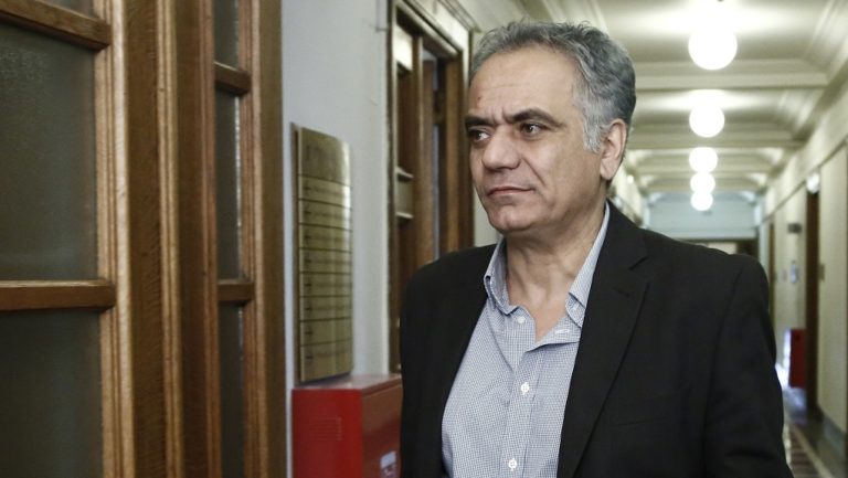 Ανώτατο όριο θητειών για τους αιρετούς των ΟΤΑ προαναγγέλλει ο Π. Σκουρλέτης