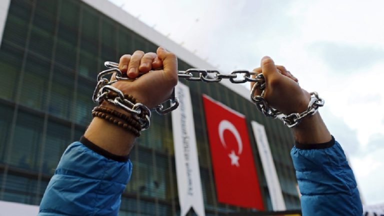 Τουρκία: Υπό τον κρατικό έλεγχο 965 εταιρείες μετά το πραξικόπημα