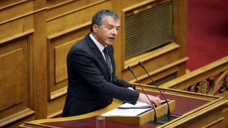 Θεοδωράκης: Στα 3,6 δις ευρώ ο λογαριασμός των μέτρων
