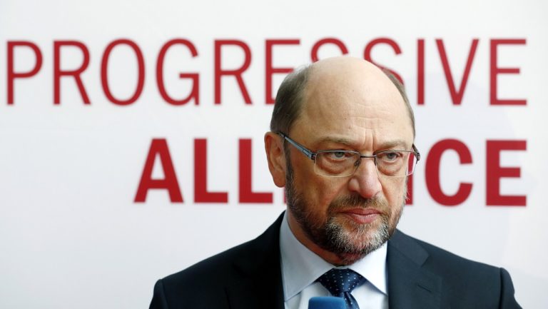 Μάρτιν Σουλτς: “Εφικτή η εκταμίευση της επόμενης δόσης στην Ελλάδα” (video)