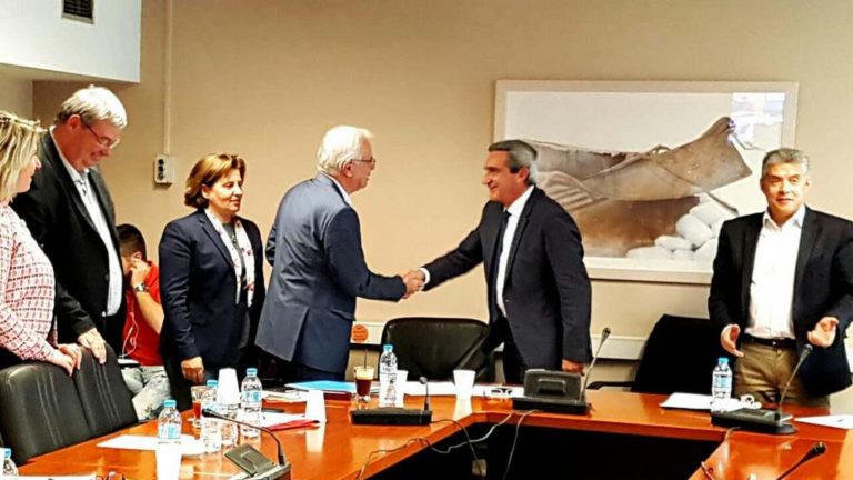 Με τον υπ. Αγροτικής Ανάπτυξης συναντήθηκε ο Περιφερειάρχης