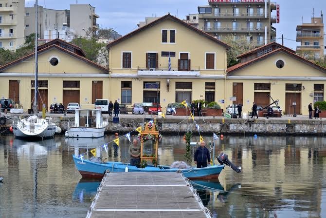 Αλεξανδρούπολη: Εκφορά επιταφίου στο μικρό λιμάνι