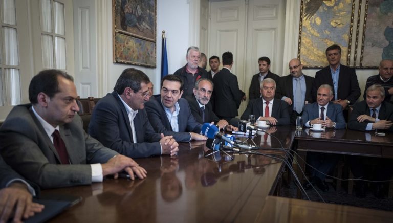 Τσίπρας στην Πάτρα:Το νερό και η ενέργεια θα μείνουν υπό δημόσιο έλεγχο