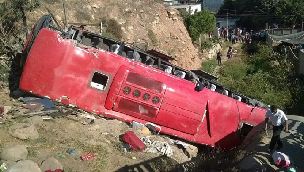 Έντεκα νεκροί σε τροχαίο με τουριστικό λεωφορείο στο Μεξικό