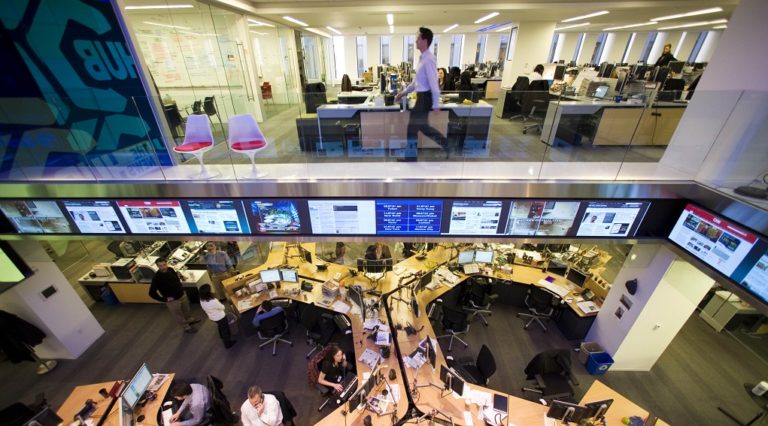 WSJ: Μπορεί να βγει στις αγορές η Ελλάδα αν υπάρξει συμφωνία για το χρέος